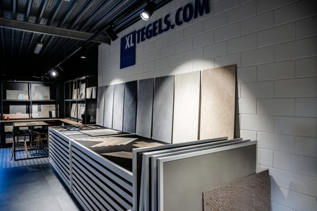 tegelshowroom grote tegels